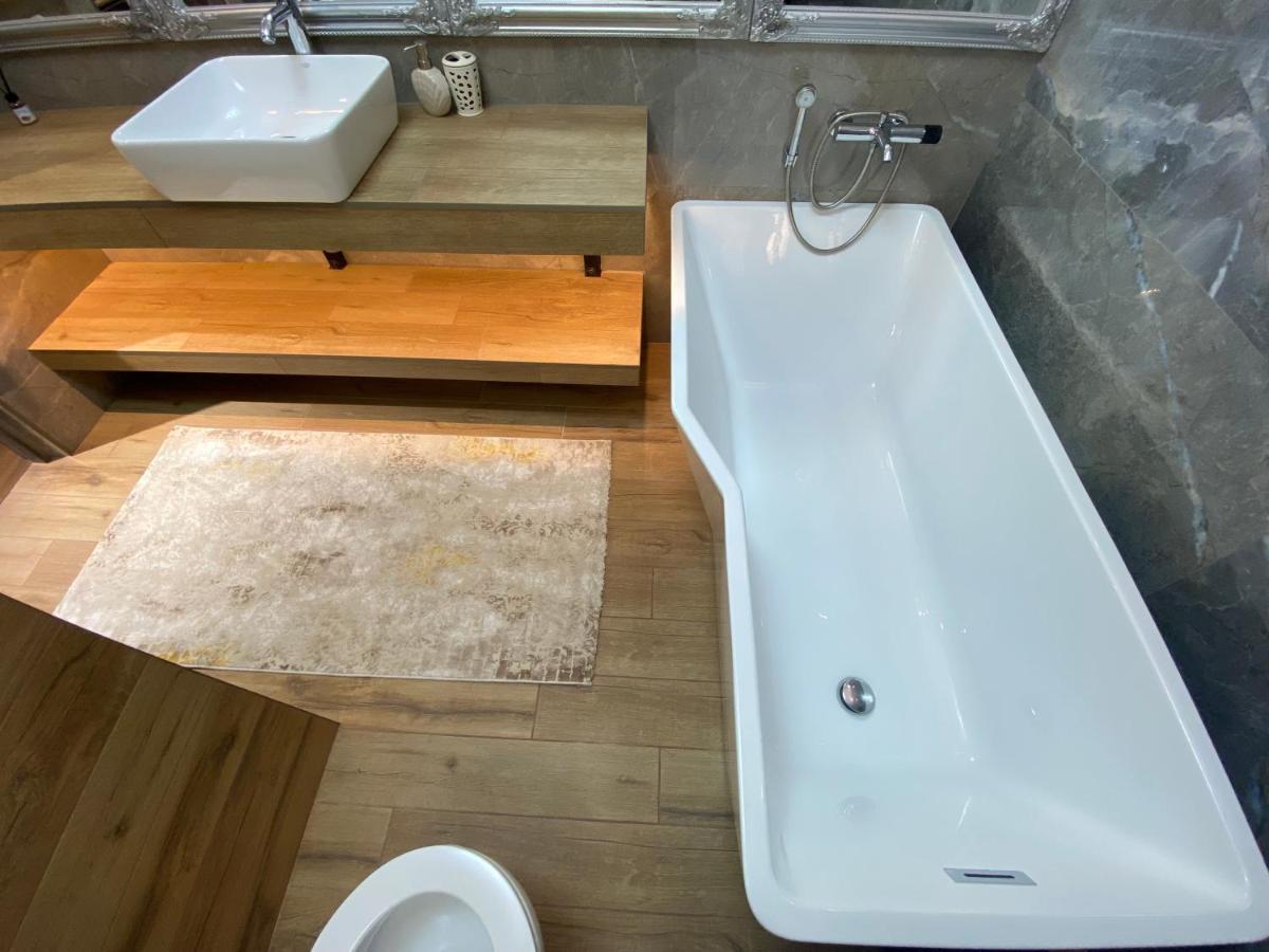 Rentnow Modern Lux Apartment In Centre צ'יסינאו מראה חיצוני תמונה