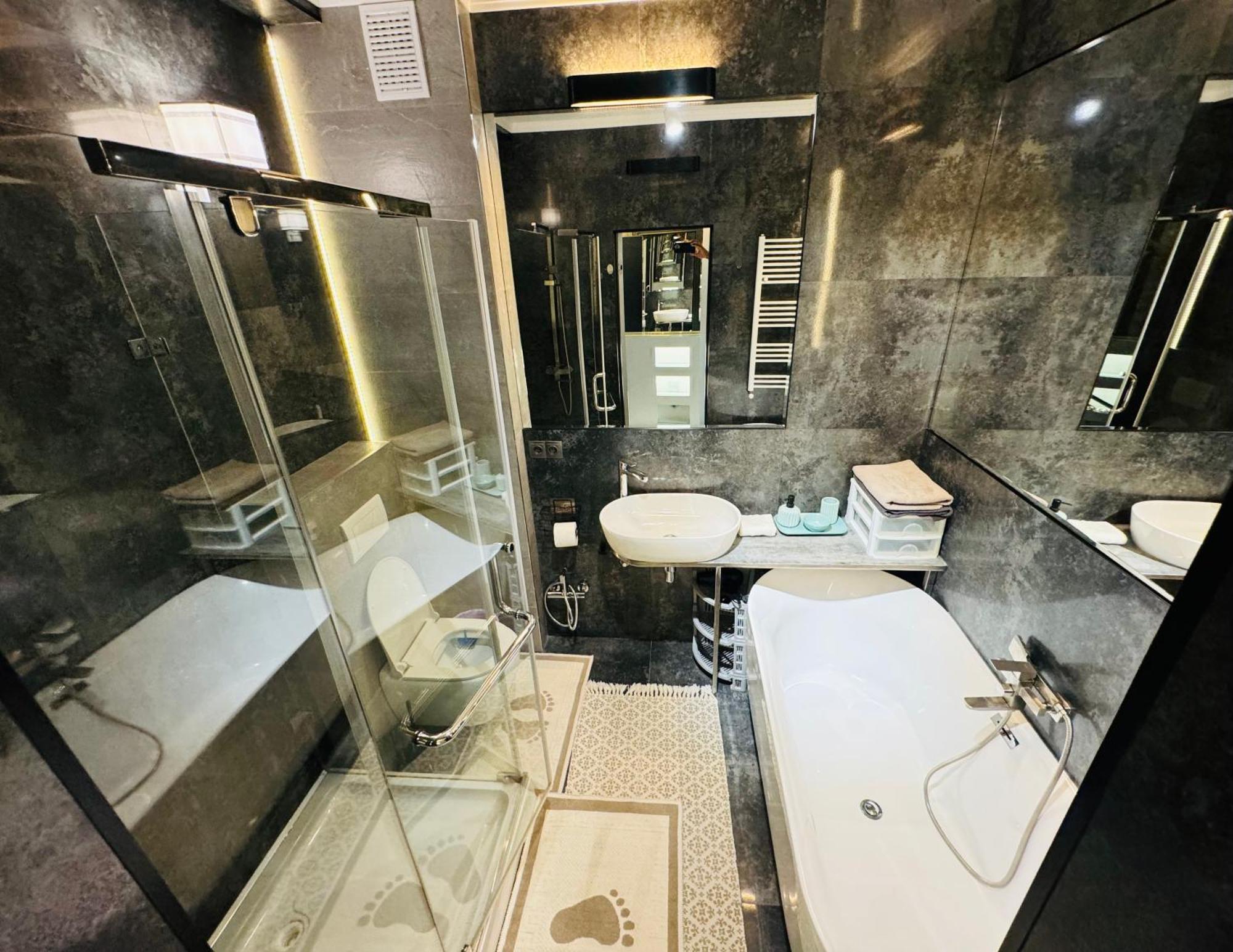 Rentnow Modern Lux Apartment In Centre צ'יסינאו מראה חיצוני תמונה