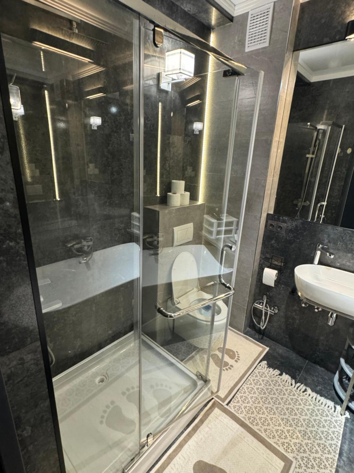 Rentnow Modern Lux Apartment In Centre צ'יסינאו מראה חיצוני תמונה